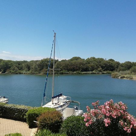 Vue Lagune Et Bateaux A 100M De La Plage Сен-Киприен Екстериор снимка